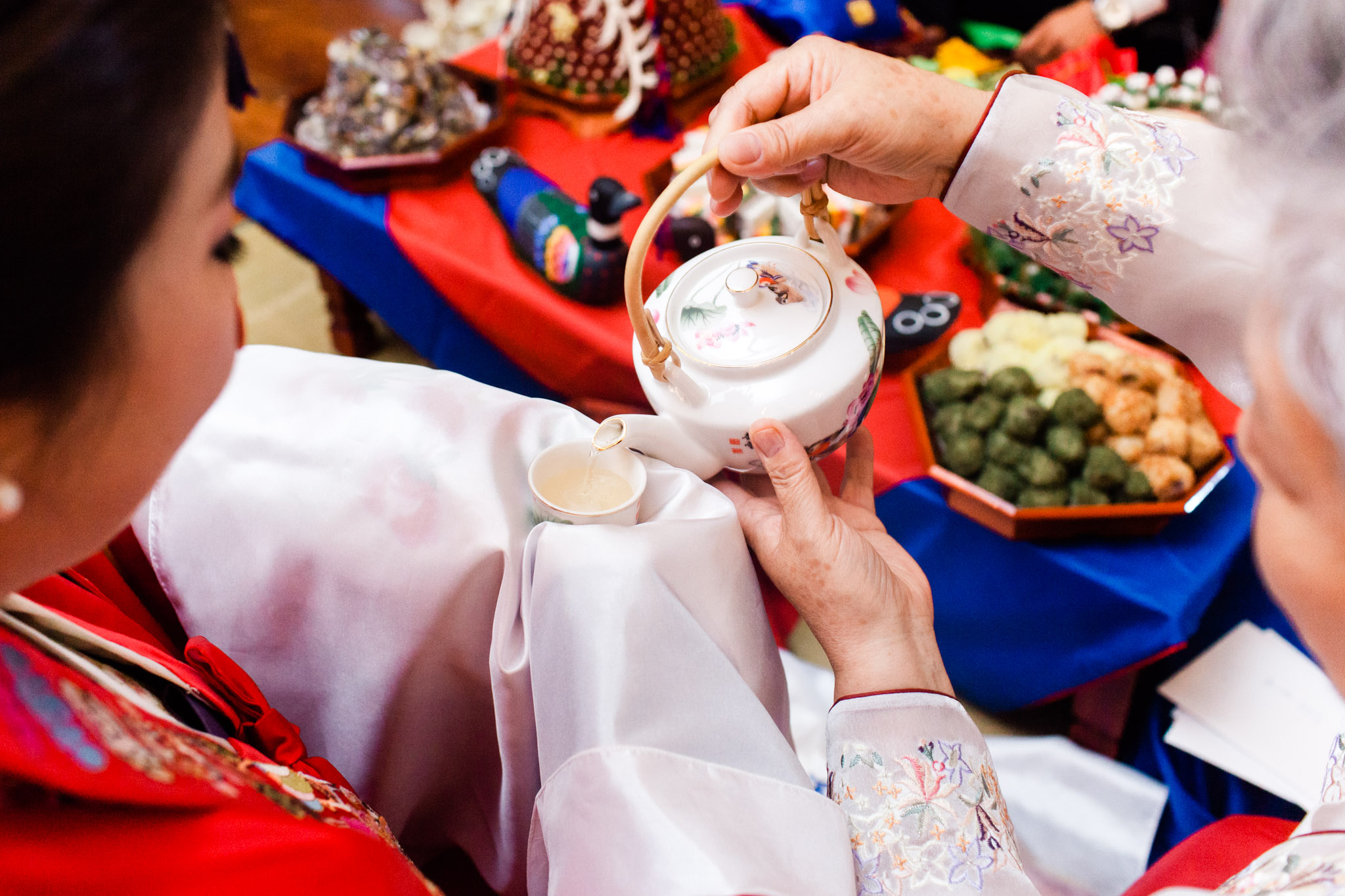 Colorful and vibrant, this tea ceremony was so much fun to photograph, says Summerour Studio wedding photographer Rebecca Cerasani.