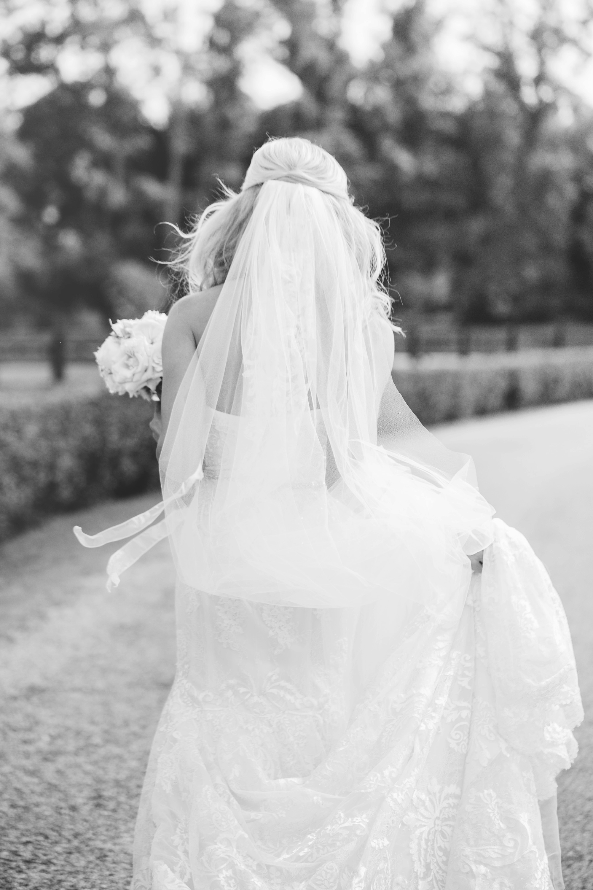 "I love photographing movement in a photograph. It helps the image come alive." says luxury destination wedding photographer Rebecca Cerasani