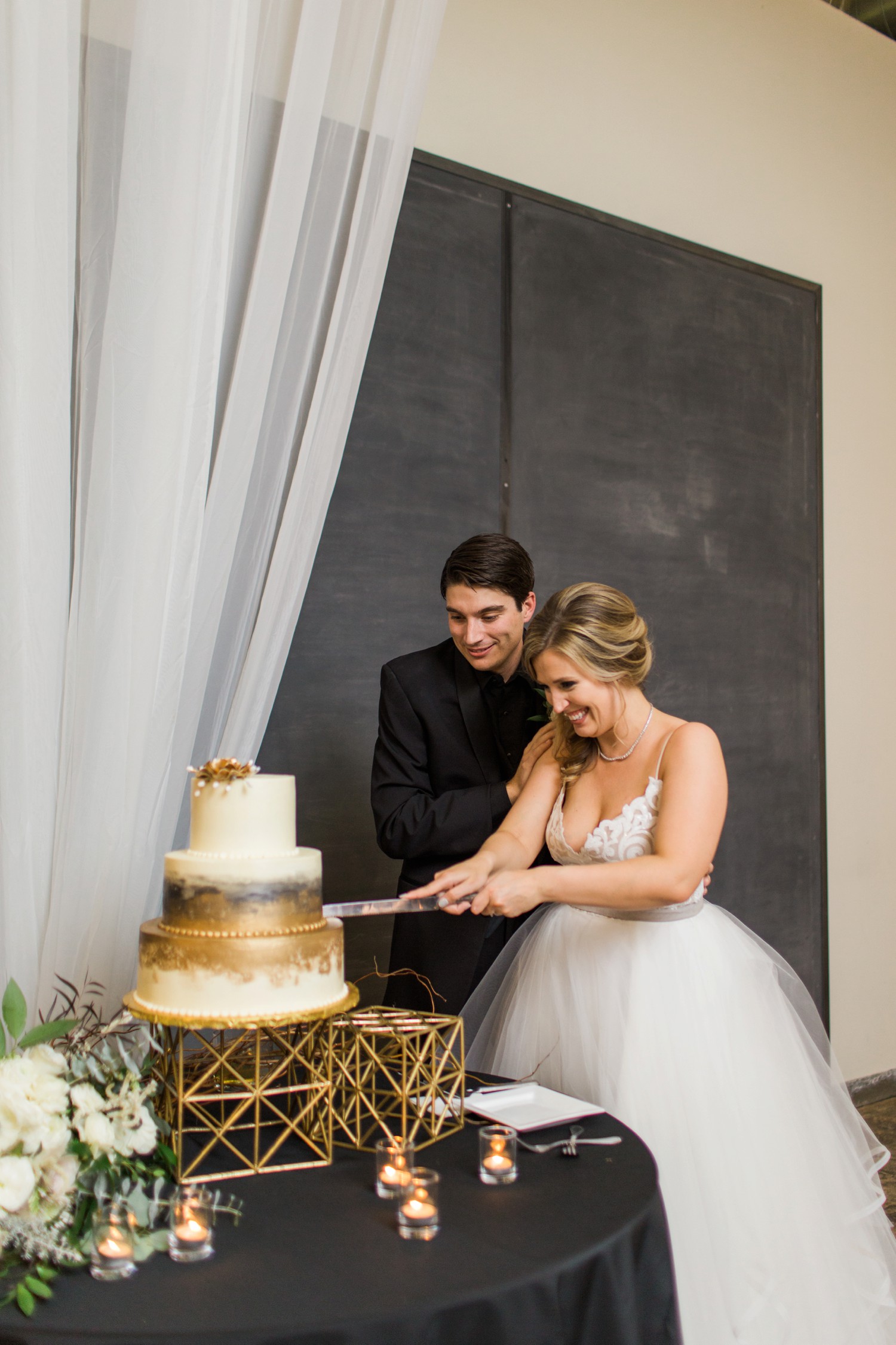 Stave Room Wedding Cake