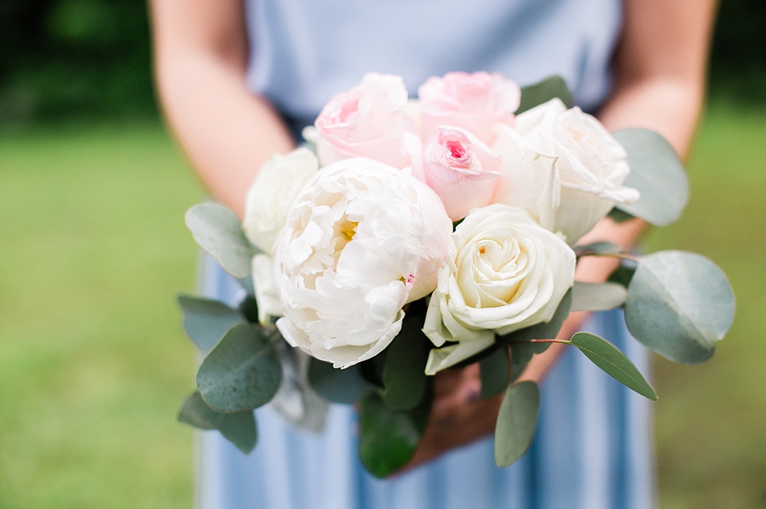 bridal florals_Photos by Rebecca Cerasani, Atlanta's premier engagement photographer